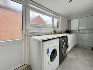 Photo 18- click for photo gallery